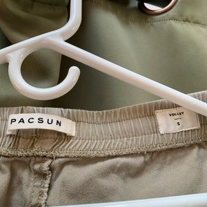 Pacsun volley shorts size small